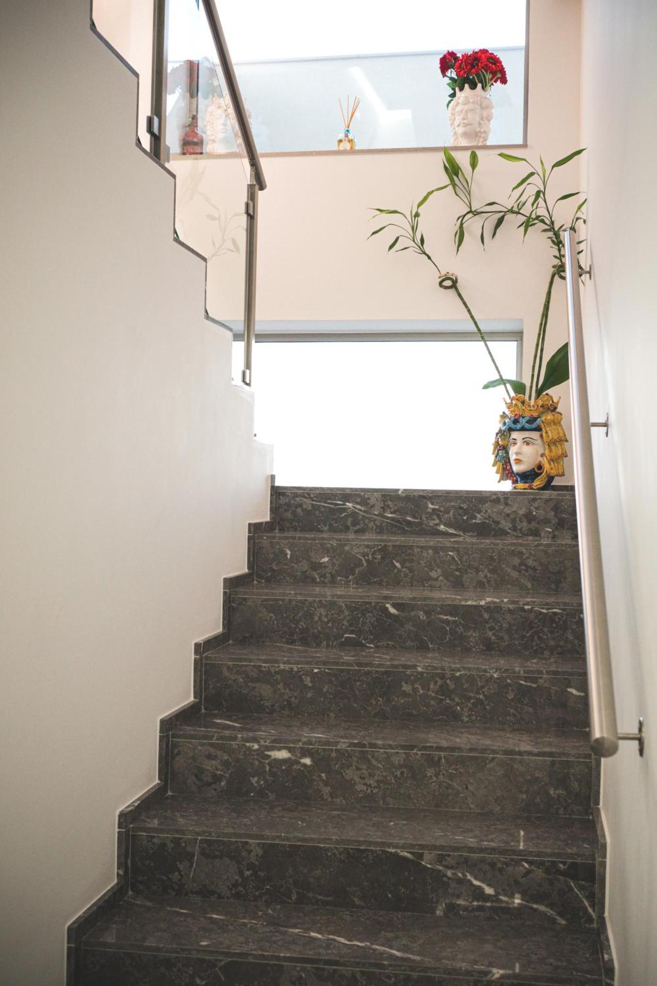 Upper - Boutique Hotel Milazzo Luaran gambar
