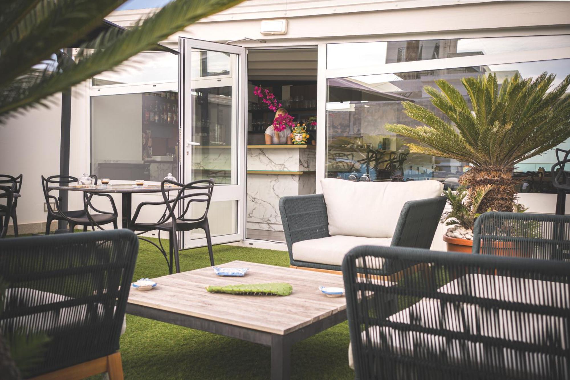 Upper - Boutique Hotel Milazzo Luaran gambar