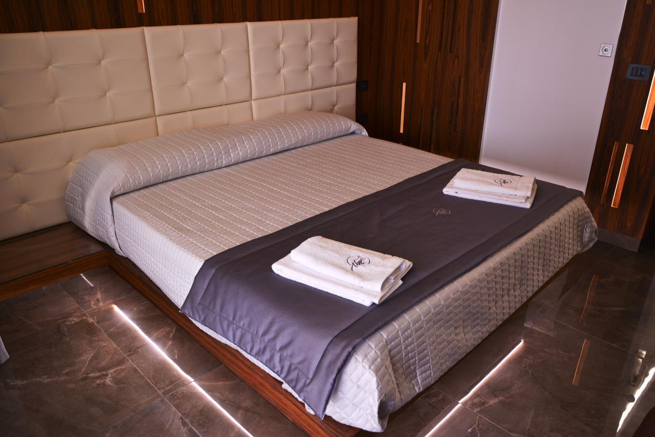 Upper - Boutique Hotel Milazzo Luaran gambar